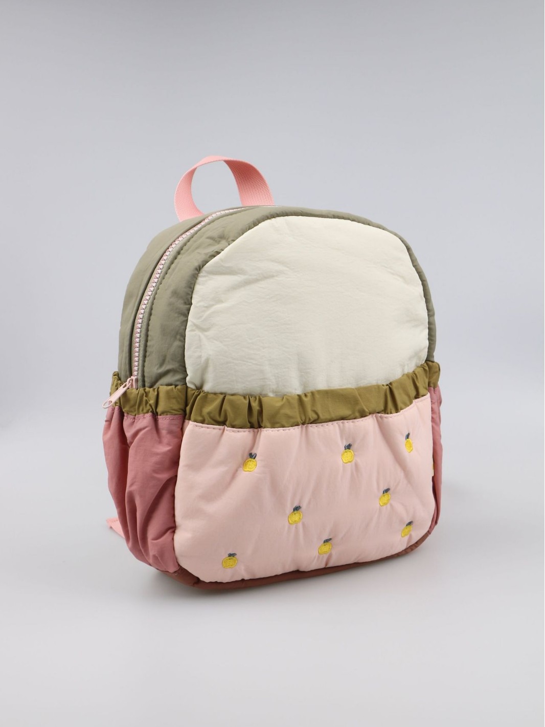 Детский Рюкзак Цветовая Сочетание Милое Яблоко Вышивка Рюкзак для Детского Сада Легкий Туристический Рюкзак