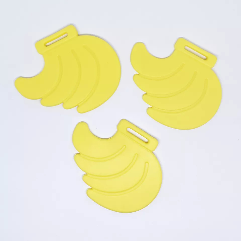 Plastic toy accessories 63mm fruit banana tooth glue homemade DIY children's toy plastic accessories round ring batch