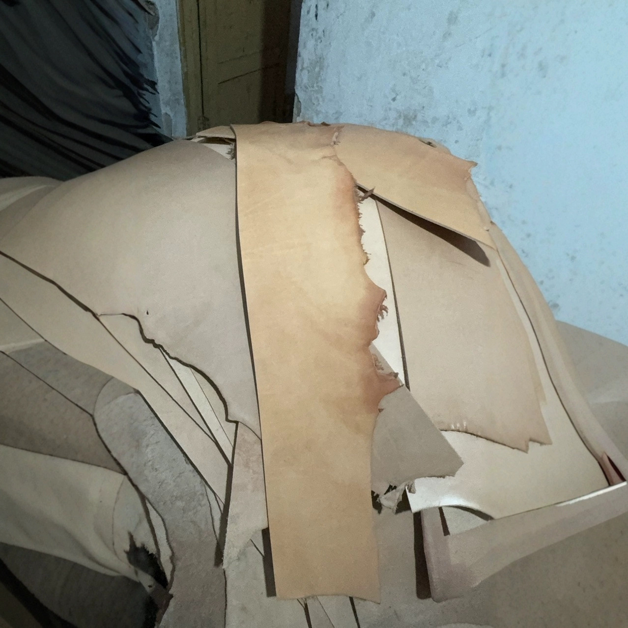 DIY 4,0 мм толстая кожа растительного дубления, специальная желтая кожа коровы для обуви