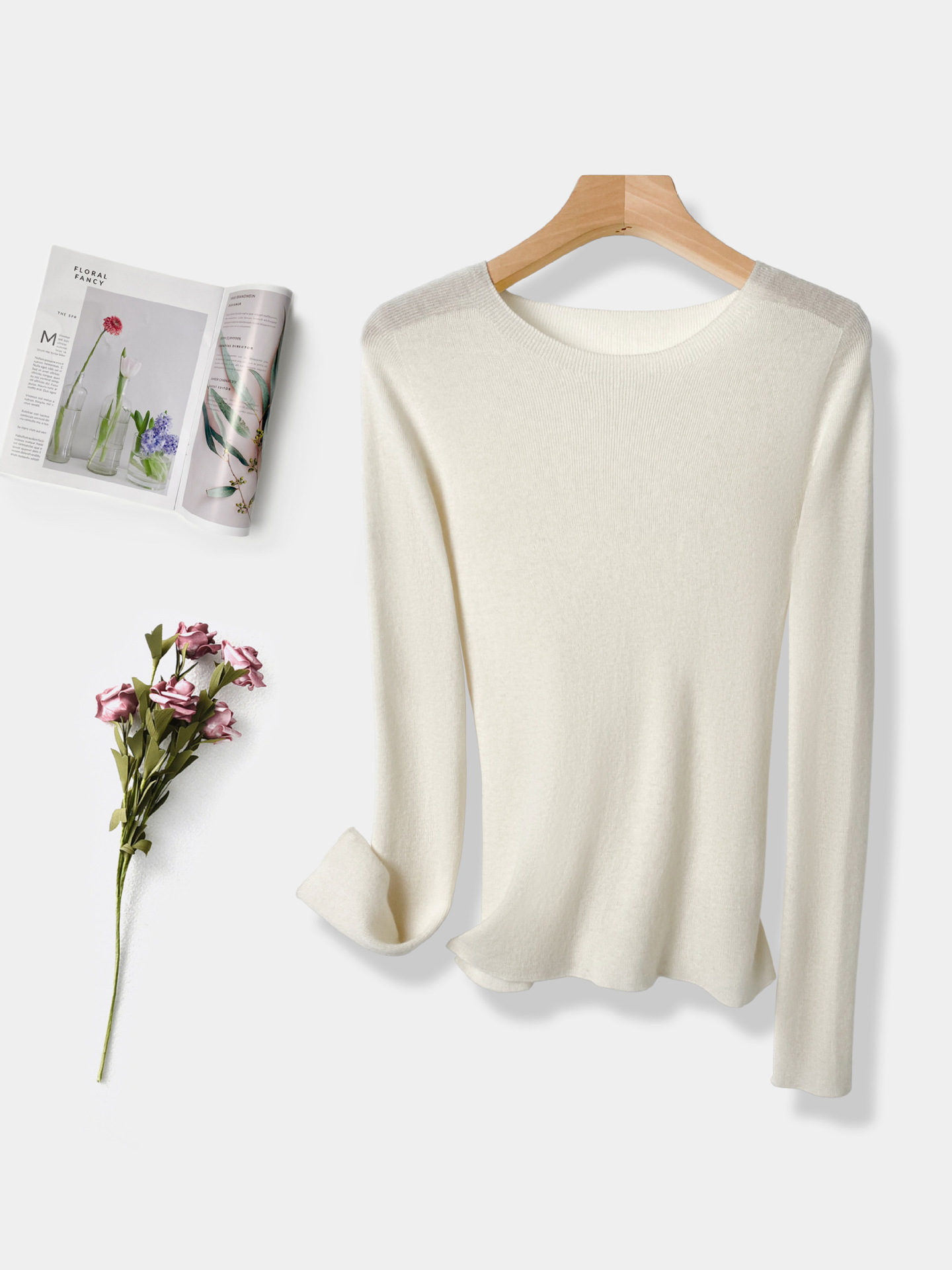 Machine Washable 60-Count Seamless Base Shirt, Round Neck, 100% Wool Knit Sweater for Women, Autumn and Winter Slim-Fit Thin Sweater for Women