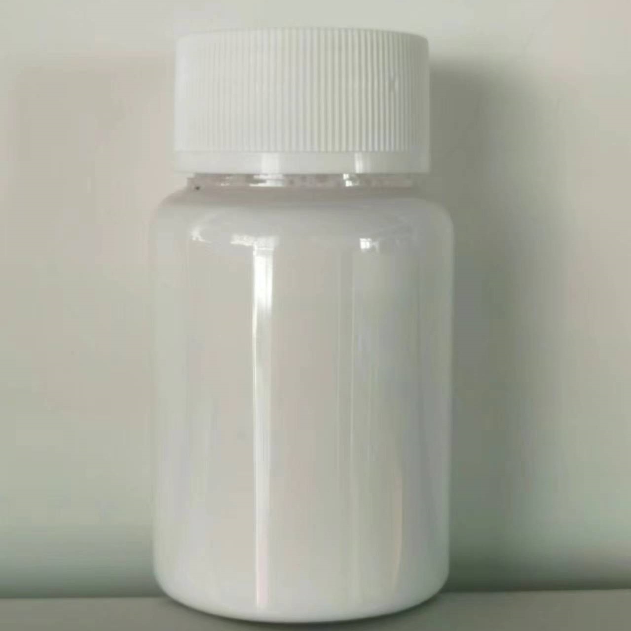 Прямые продажи завода Emu3236 Водный кристаллический агент для реновации Можно использовать для реновации пластика внутри и снаружи автомобиля