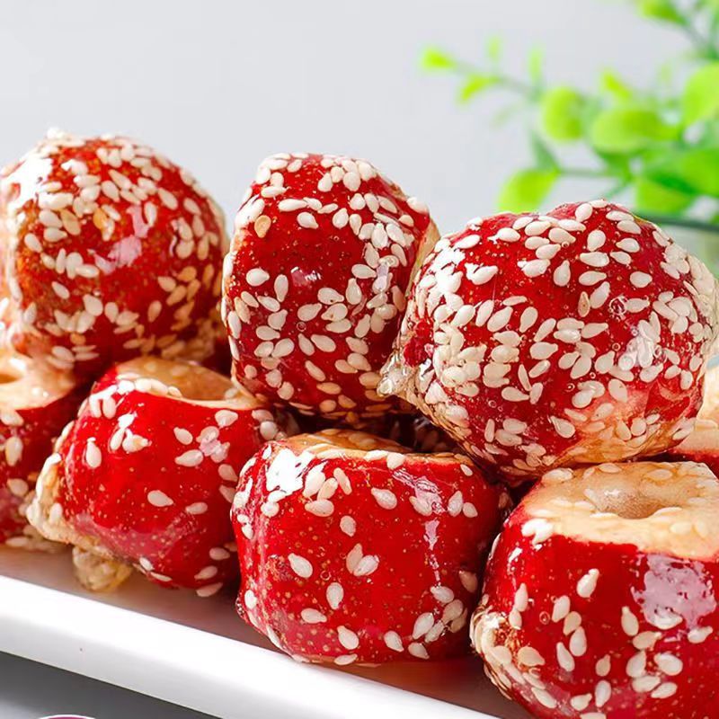 New freeze-dried hawthorn sugar gourd 250g sweet and sour tea Net red casual snack hollow sugar gourd