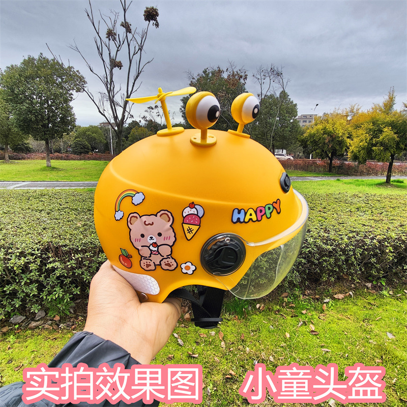 3C certified new national standard children's helmet Four Seasons Universal boys and girls battery car electric car Summer half helmet