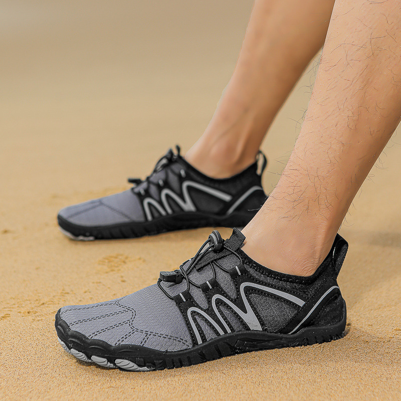 2025 Outdoor Five-Finger Barefoot Shoes Barefoot Shoes Hiking Shoes Surfing Rafting Hiking Climbing Shoes Men and Women Wading Shoes