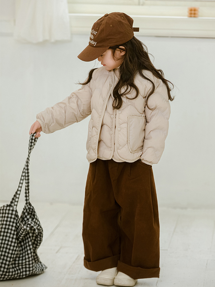 2025 New Children's Lightweight 90 White Duck Down Liner School Uniform Artifact Girls' Collarless Down Horse Clip