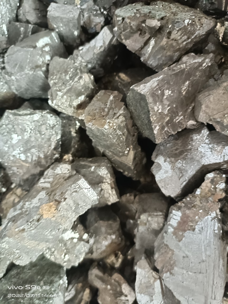 Sell High Vanadium ,80 Vanadium Iron
