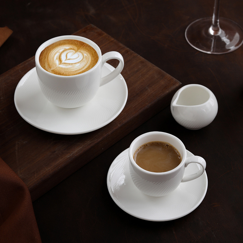 Customized Coffee Set Set Ceramic Household Casual Coffee Cup and Saucer Modern Minimalist Style Solid Color Ceramic Cup