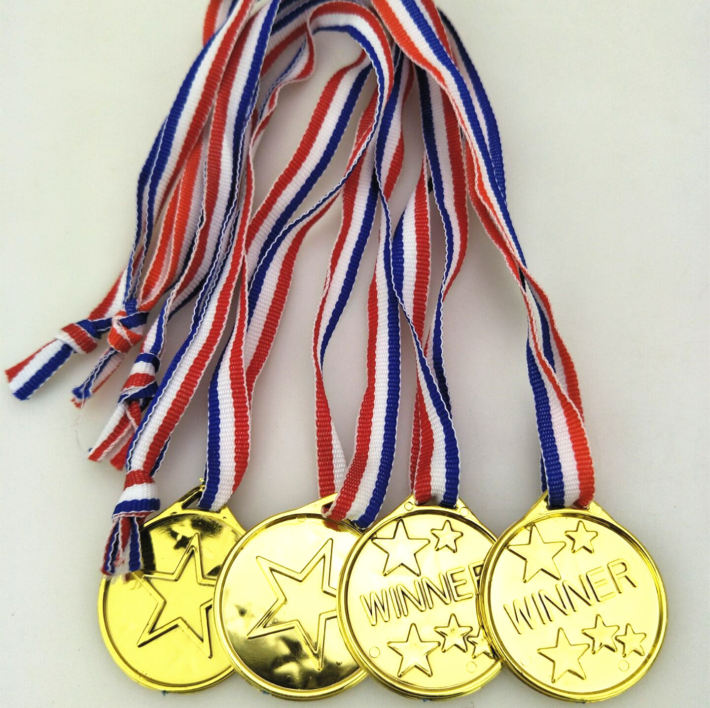 Children's plastic medal tag toy electroplating Golden Games medal toy party gift small toy tag