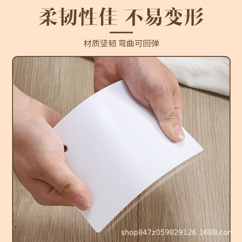 Scraper baking scraper cutter scraper cutter plastic silicone sausage powder cake pancake food grade scraper