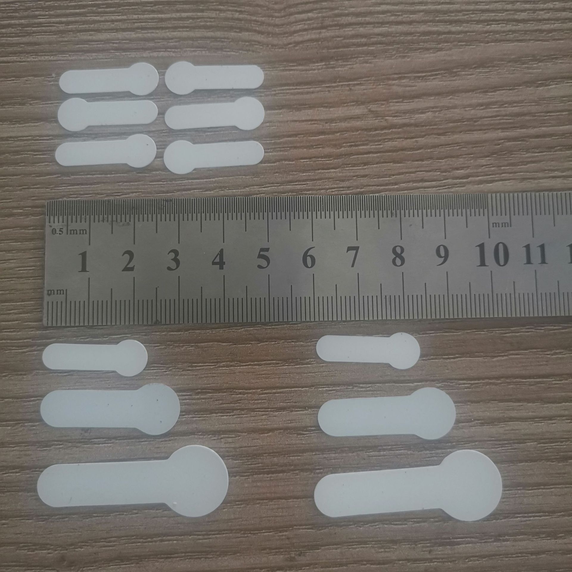 Screen printing battery insulation sheet PET resistance sheet insulation sheet Mellagi No. 5 No. 7 CR2032 button battery insert