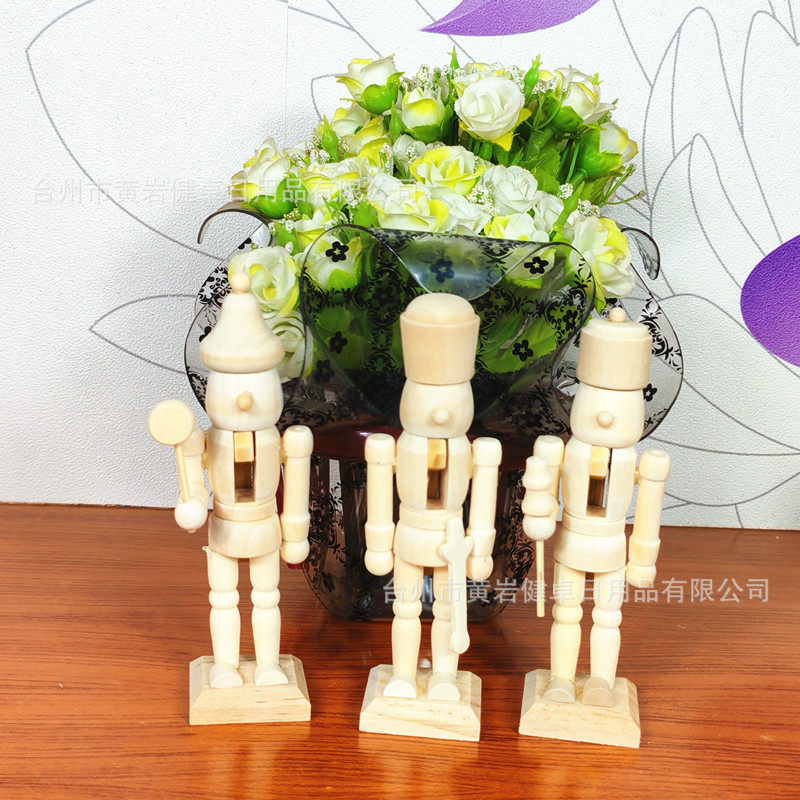 Factory direct supply spot 12cm Nutcracker puppet White embryo walnut soldier ornaments walnut Nutcracker