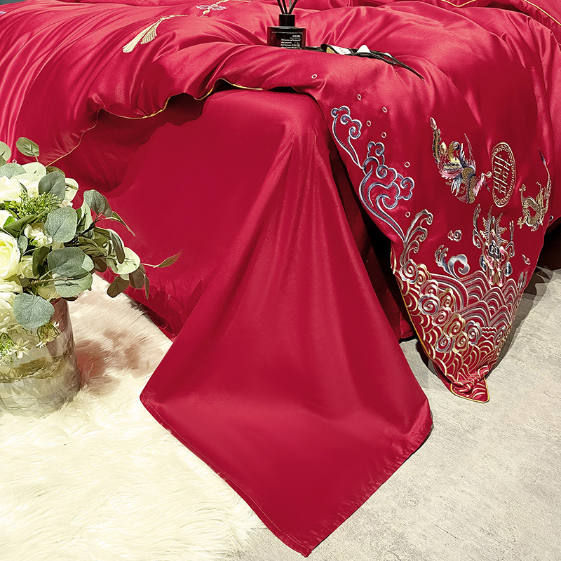 High-end European-style Wedding Four-piece Cotton Big Red Embroidered Sanding Quilt Cover Wedding Bedding Accompanying Wedding Room