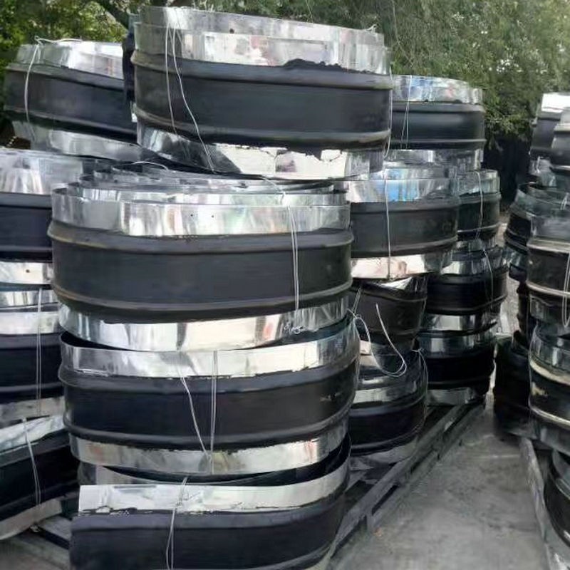 National standard 651-type rubber water stop belt buried back stick steel edge engineering waterproof steel plate water stop belt factory