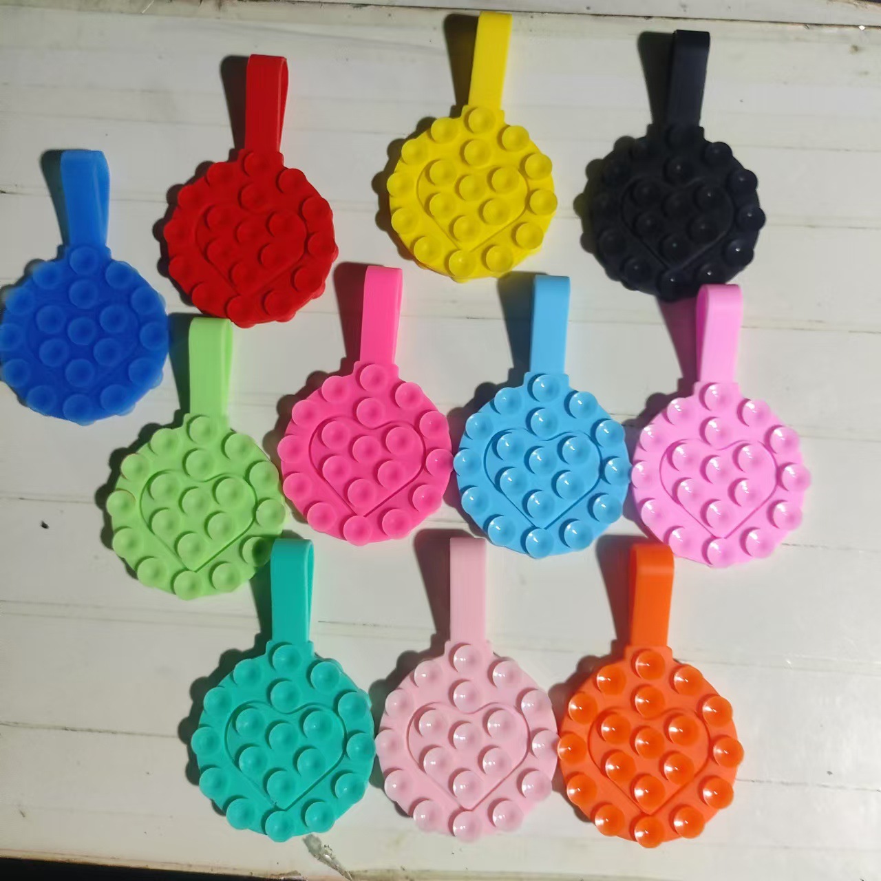 2024 ручной двойной силиконовый держатель для мобильного телефона многофункциональный портативный