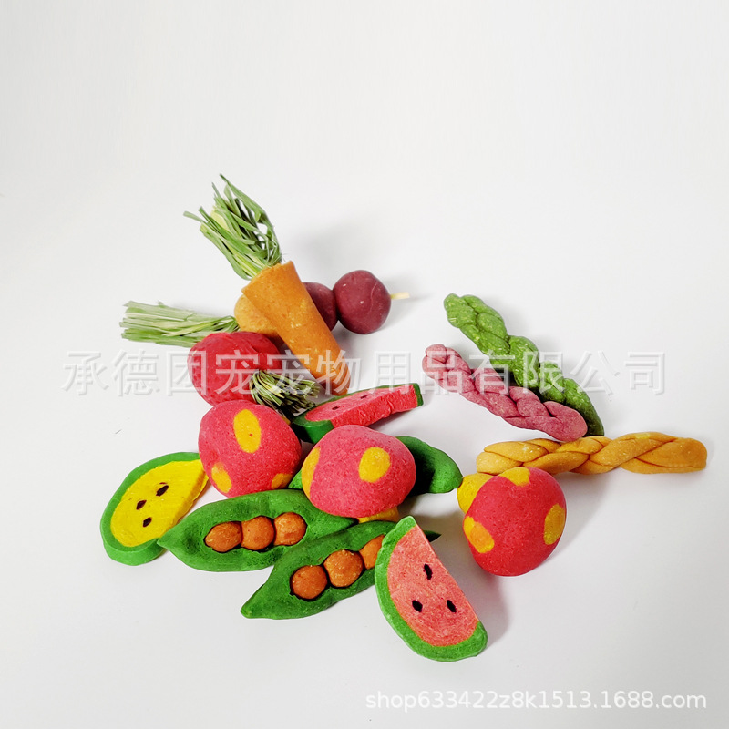 Factory hamster carrot molars small pet molars landscaping golden bear small pet molars biscuits small toy combination