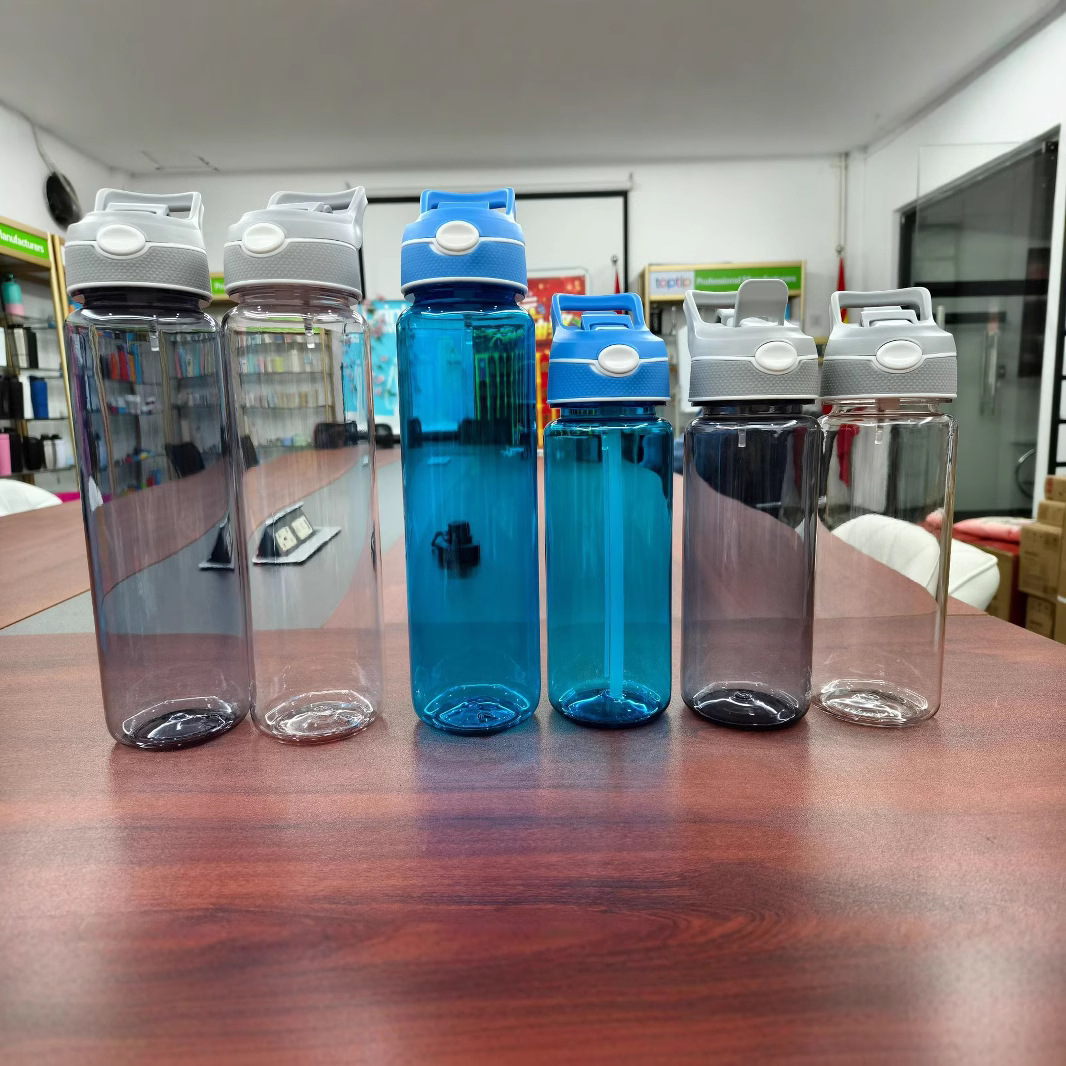 Tritan Spray Water Cup 32oz Amazon Best-Selling 1L Outdoor Sports Water Bottle with Straw Plastic Spray Cup