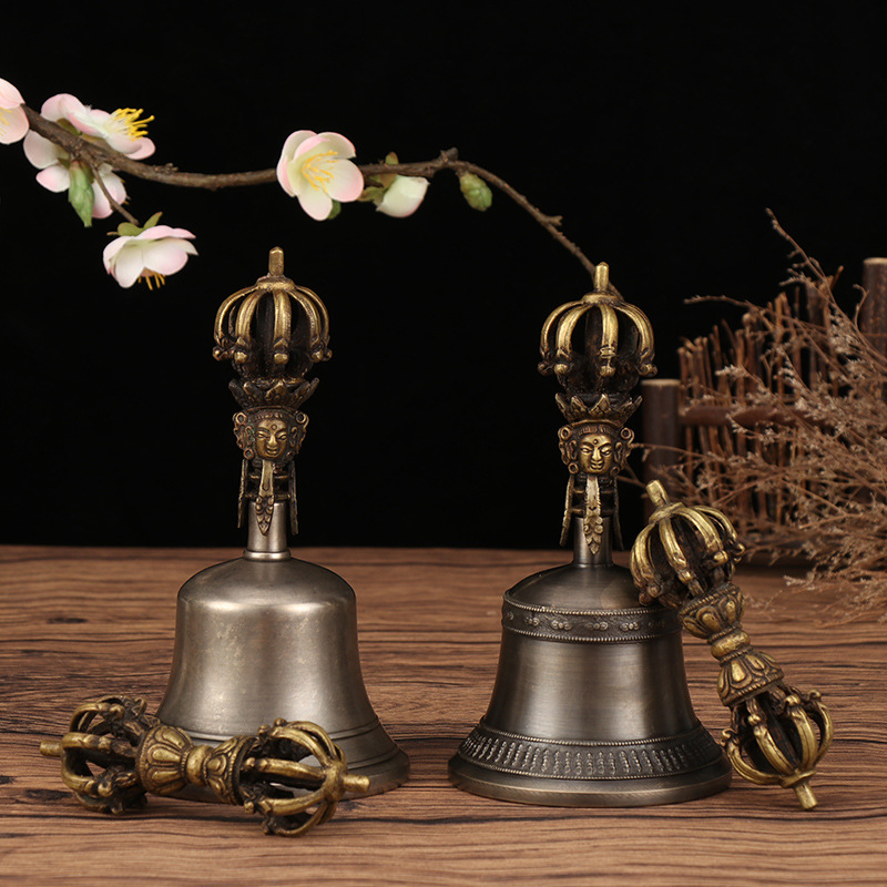 Nepal handmade diamond bell pestle Xizang bell pestle sound loud bronze bell pestle nine-strand carved bell