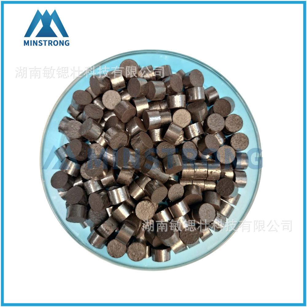 Химический диоксид марганца высокой активности, порошок катализатора, частицы