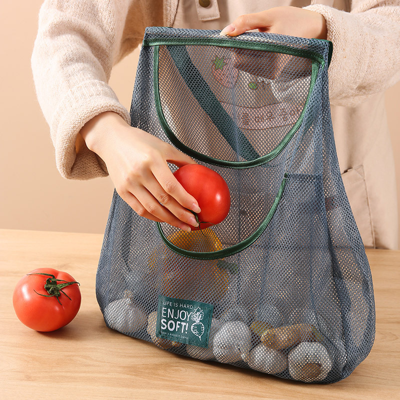 Portable Fruit and Vegetable Hanging Bag Scallion, Ginger and Garlic Storage Fruit and Vegetable Storage Mesh Bag Hollow Mesh Bag Kitchen Vegetable and Fruit Storage Bag
