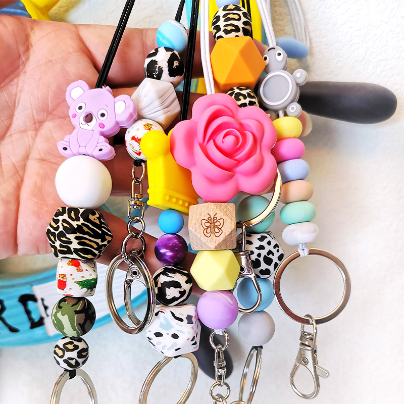 Factory direct silicone keychain cross-border new bracelet beaded beads silicone bracelet Accessories Wholesale
