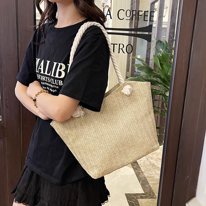 2025 New Trendy Fashion Straw Woven Bag Large Capacity Shoulder Tote Bag Small Fresh Underarm Woven Handbag for Women