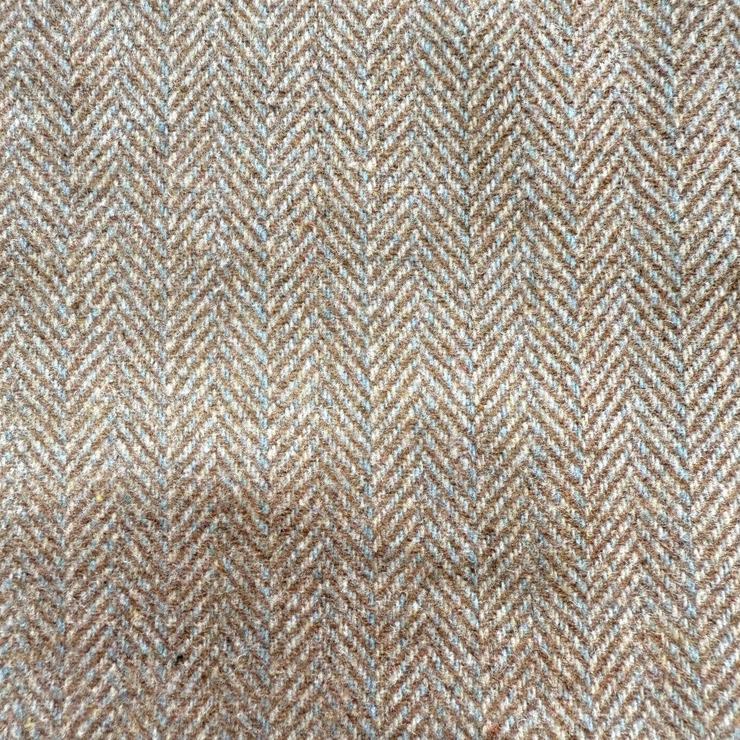 In-Stock Fashion 500g Wool Herringbone Twill Coat Fabric Semi-Woolen Coat Fabric Autumn and Winter Trench Coat Suit