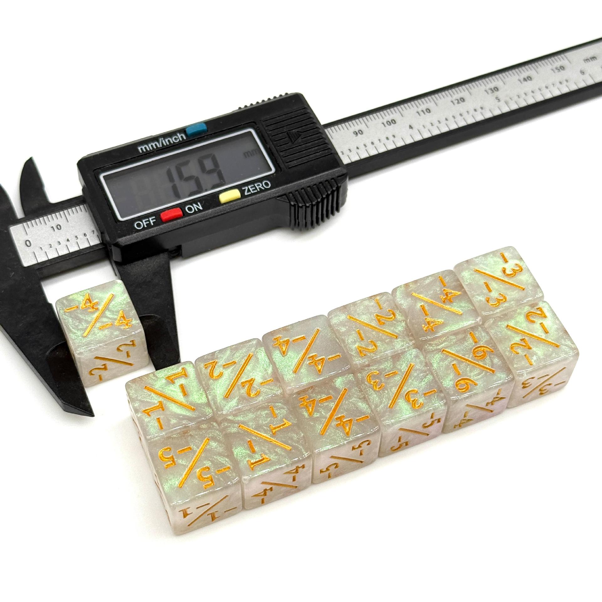 16mm Square Angle Plus and Subtract Dice Positive and Negative Symbols Ser 16 Plus and Subtract Sieve Cross-border MTG Thousand Wits Cards