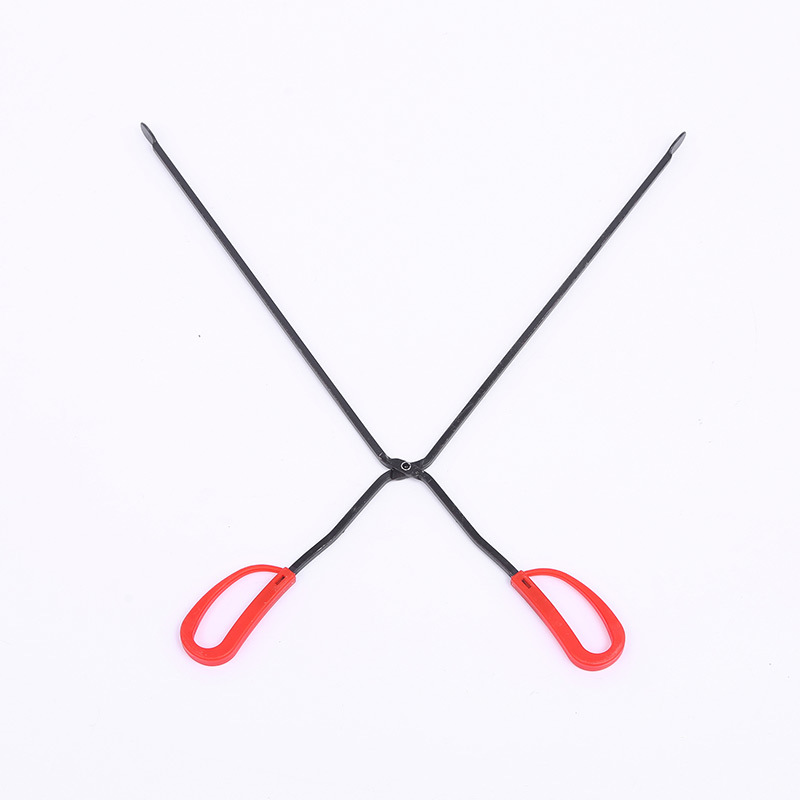 Sanitation flat head tongs pick-up device old-fashioned barbecue honeycomb coal ball tongs clamp plastic handle Clamp School property clamp