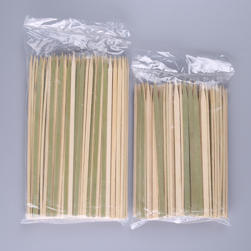 Barbecue flat string bamboo stick green peel flat bamboo stick jujiu House charcoal fire Japanese style roast bird bamboo stick barbecue needle meat skewers manufacturer