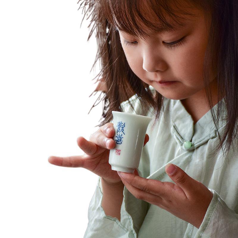 Ceramic Tea Cup Tea Ceremony Tea Set High-grade Blue and White Porcelain Fragrant Cup Creative Tea Cup Fashionable and Durable