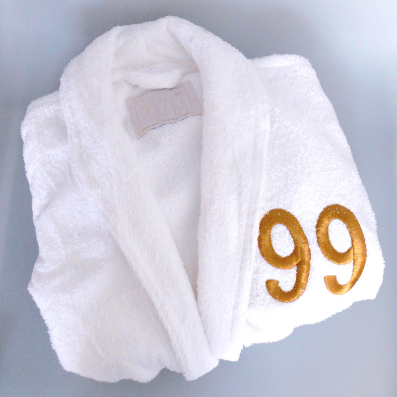 Five-star Hotel Bathrobe Hotel Homestay Nightgown White Cotton Terry Waffle Cut Velvet Hotel Bathrobe