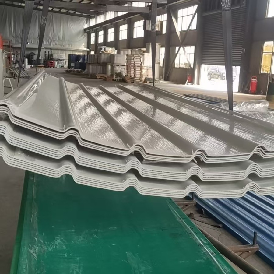 Lighting Tile Sunshine Tile 840 Type Transparent Fiberglass Resin Tile Roof Thickeneded Lighting Board Sunshine Board Manufacturer