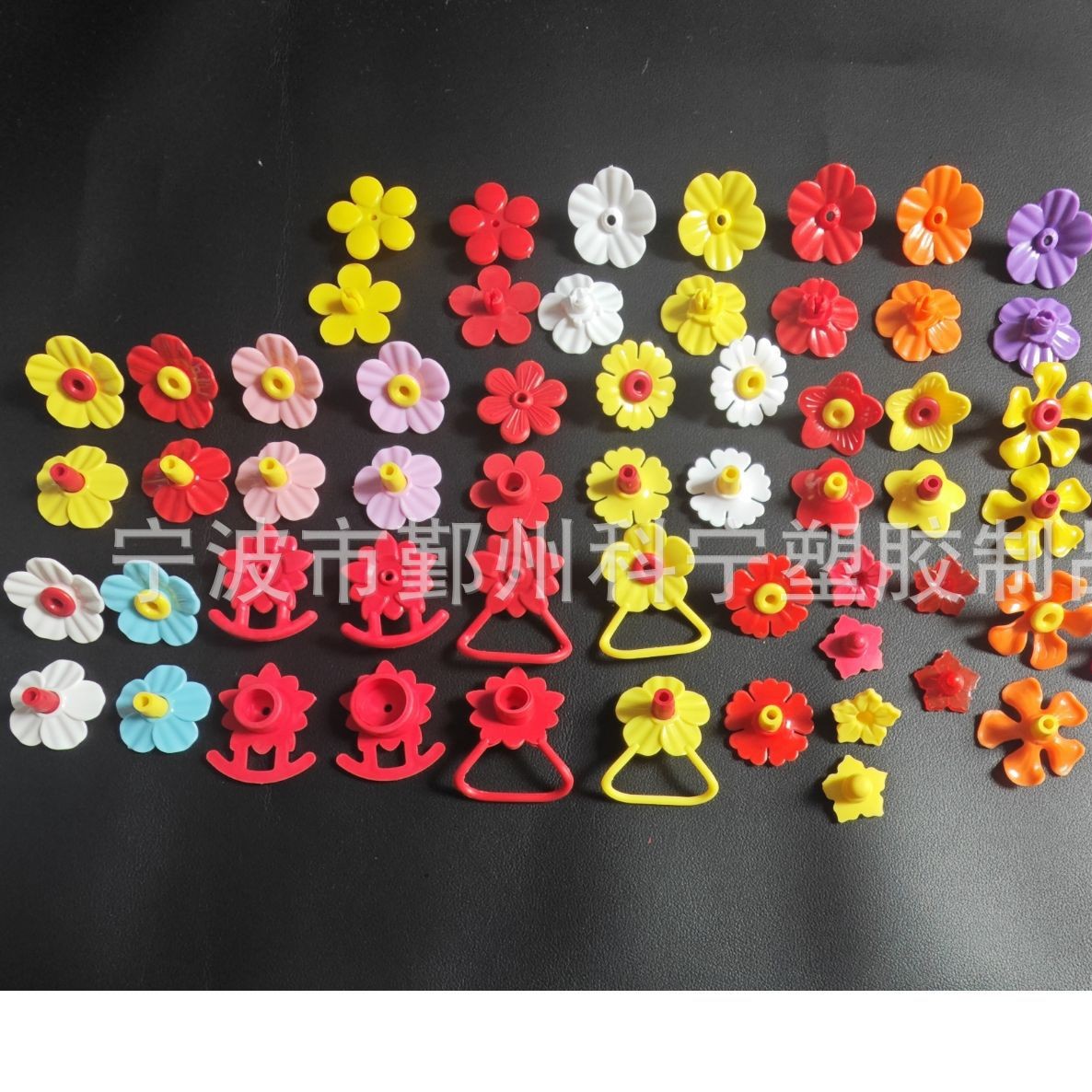 Цветы для колибри, подходящие для отверстий диаметром 4-20 мм