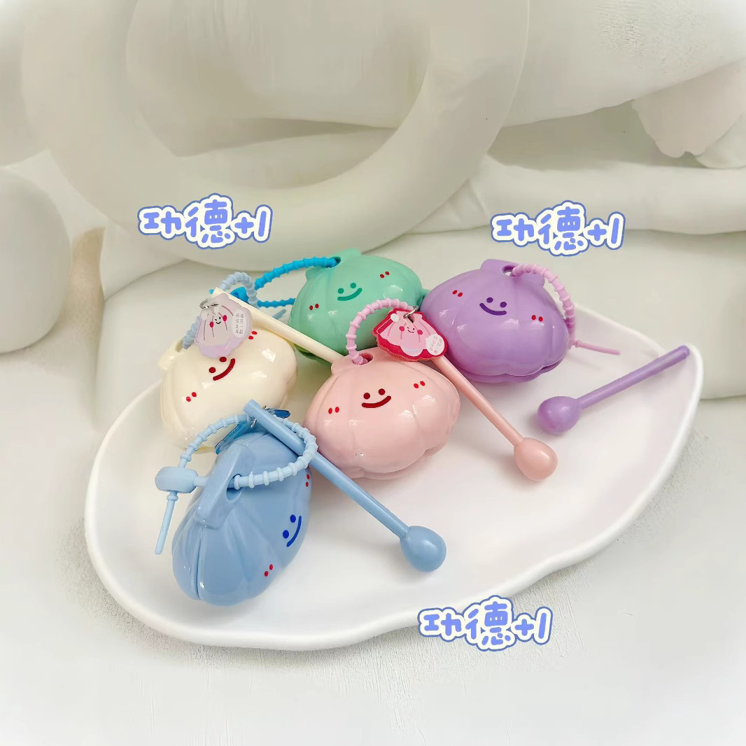 Shell wooden fish knock emotional stability Buddha wooden fish office women cure cute ornaments small toy pendant wholesale