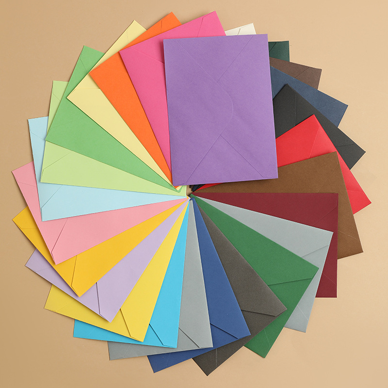 Spot solid color European color envelope 120g color glue color cardboard Amazon cross-border small envelope support Ding zhi