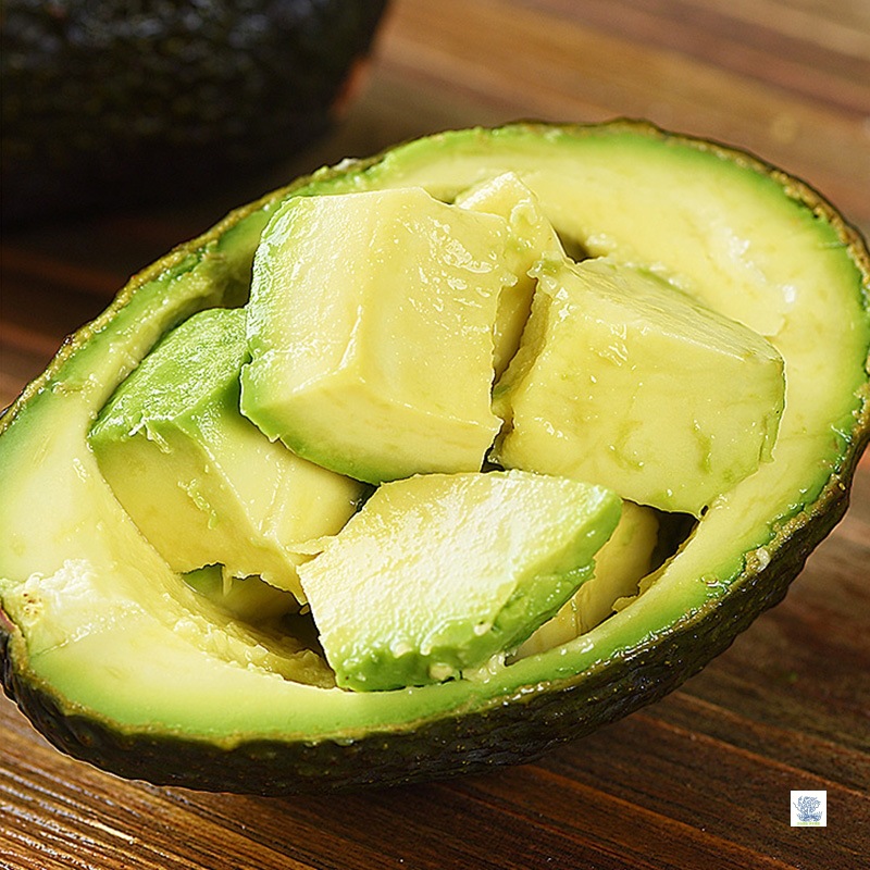 Peruvian Avocado Selection, 15 Fresh Seasonal Whole Boxes, Free Shipping, Non-Ripe, First-Grade, Freshly Picked, Creamy Taste