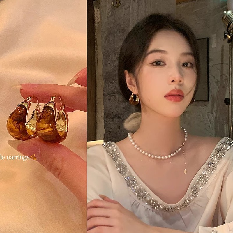 Серьги с высокой чувственностью осени и зимы, ретро янтарные серьги для женщин, элегантные серьги