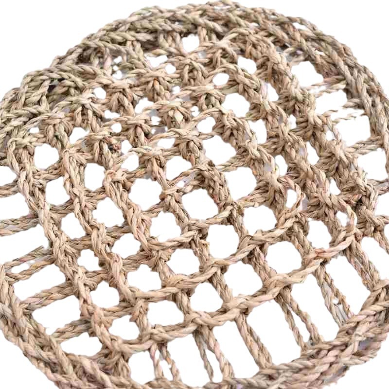 Round straw pet crawling mat household straw mat lizard straw mat parrot climbing net different pet straw