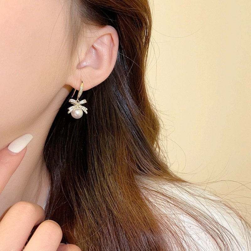 Retro High-end Pearl Earrings Women 2024 New Explosions Earrings Internet Celebrity Niche Design Elegant Earrings