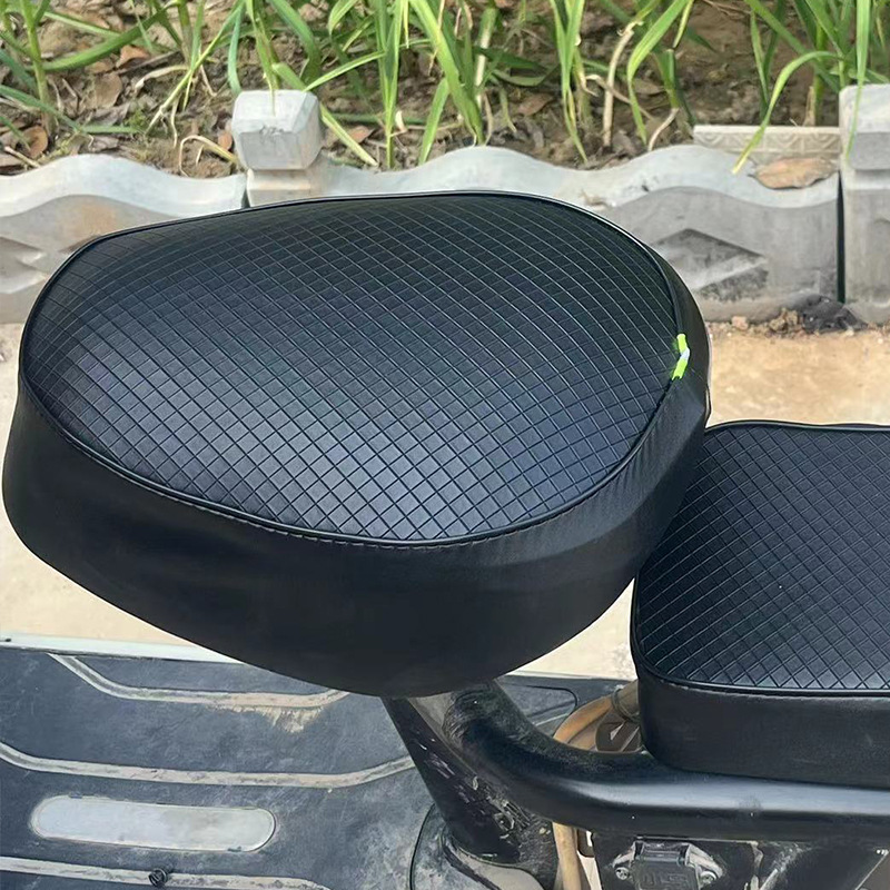 A generation of electric car waterproof seat cover four seasons universal heat insulation for Emmayadi table bell battery seat cover