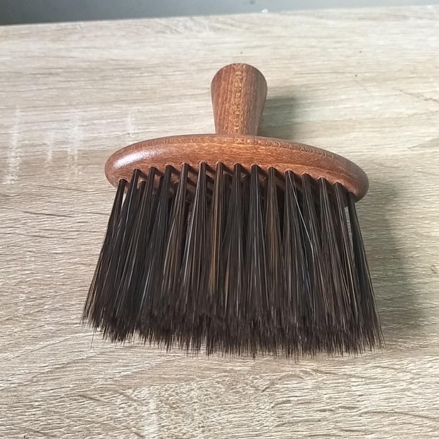 Wood brush car interior dust brush air conditioning air outlet dust removal artifact car computer keyboard cleaning tool