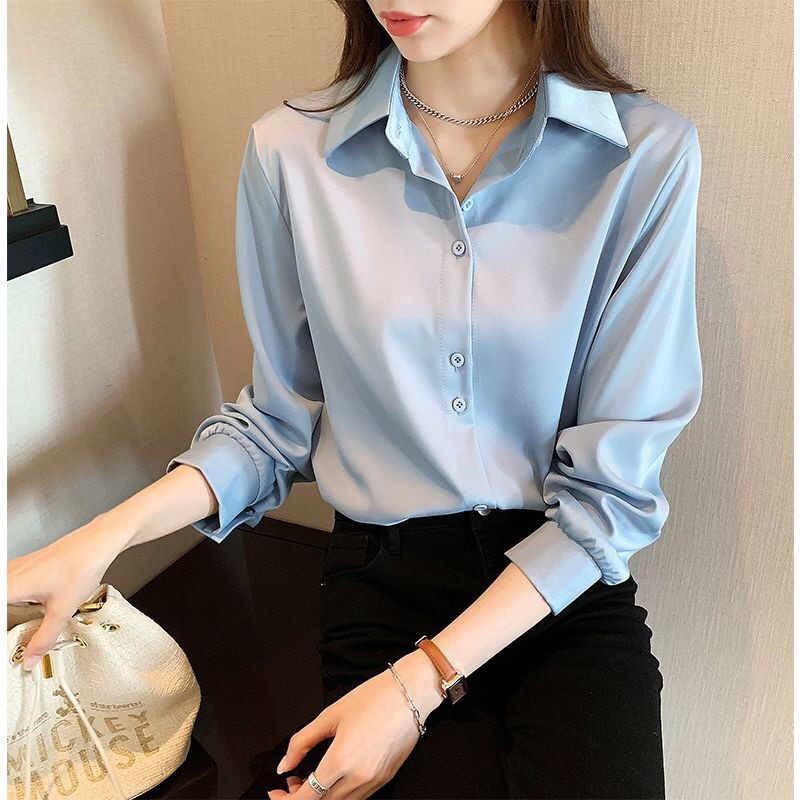2022 spring and summer new shirt Women's loose slimming fashion design sense niche white shirt bottoming stacked sun protection clothing