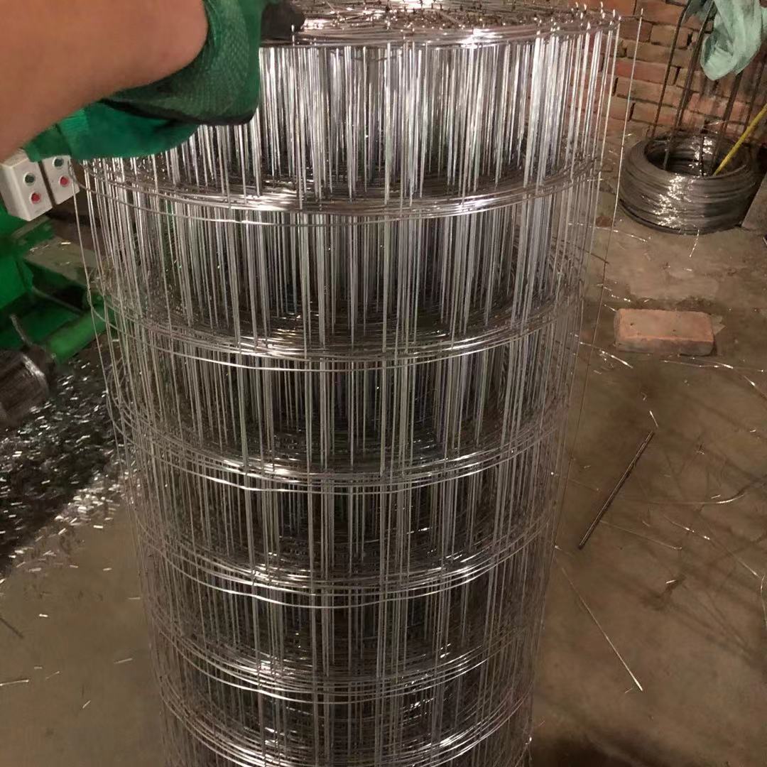 Производитель продает сварную сетку из нержавеющей стали 201 304 для поддержки крыши из стальной конструкции, стекловата в наличии. Большие объемы доступны