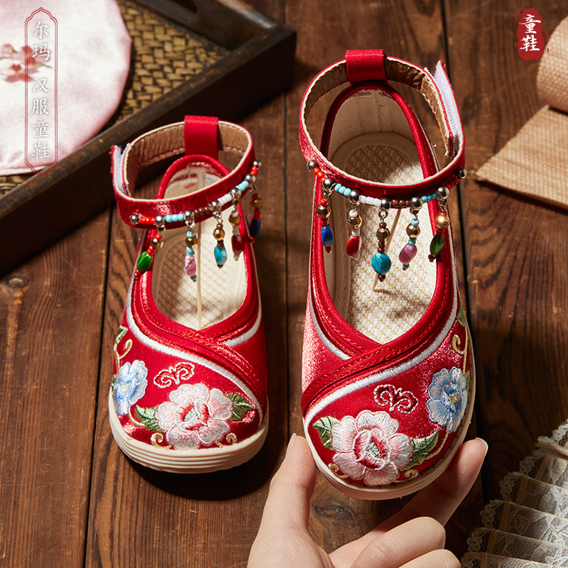 2024 spring old Beijing cloth shoes baby costume performance shoes girls Chinese clothing shoes children embroidered shoes