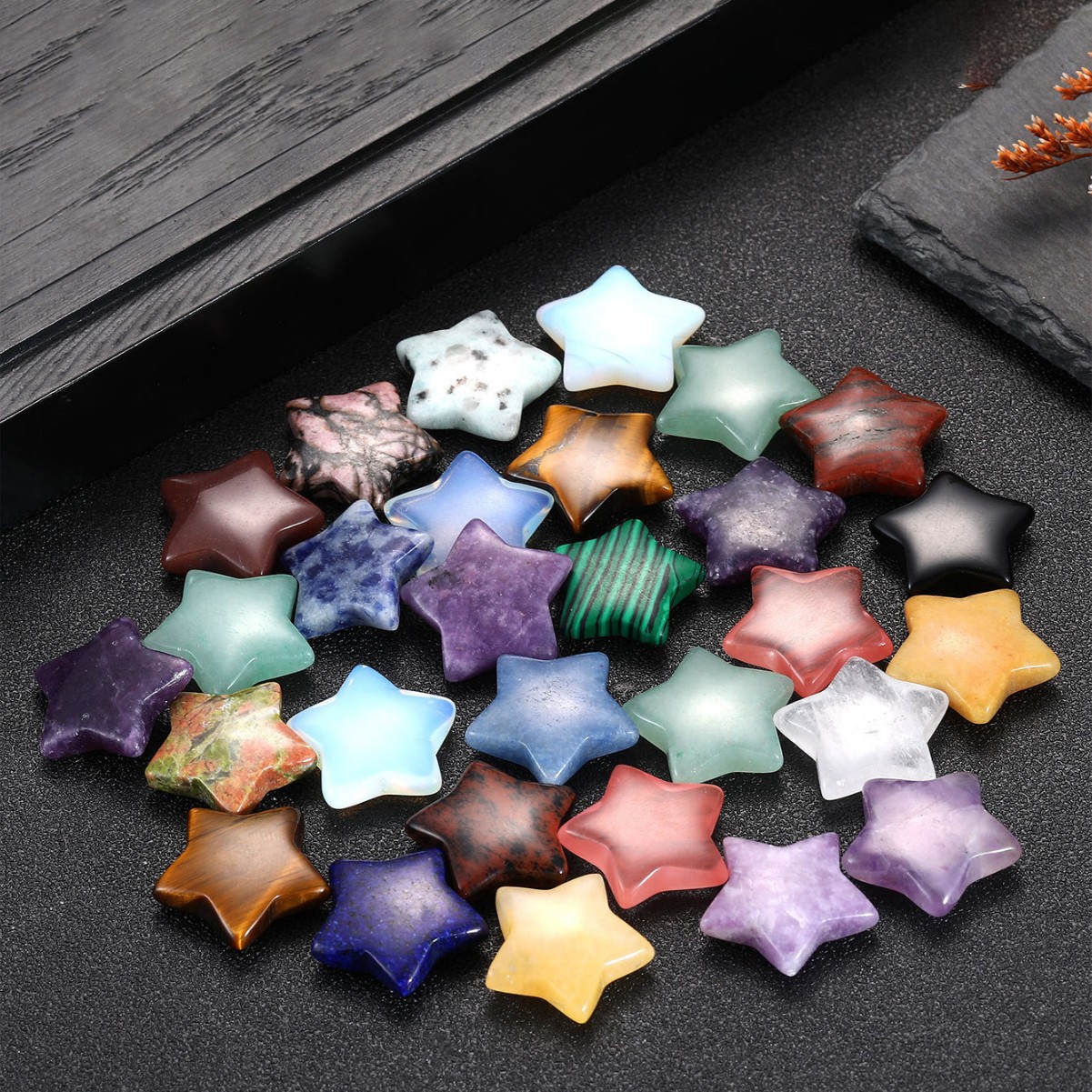 Cross-border factory direct sales 20MM natural stone crystal five-pointed star non-porous pendant small star natural ornaments
