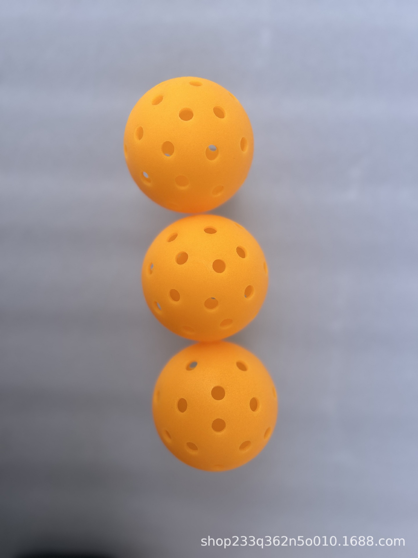 X40 Rotomolded Pickleball 40 Hole Rotomolding Process Pickleball Manufacturer Wholesale