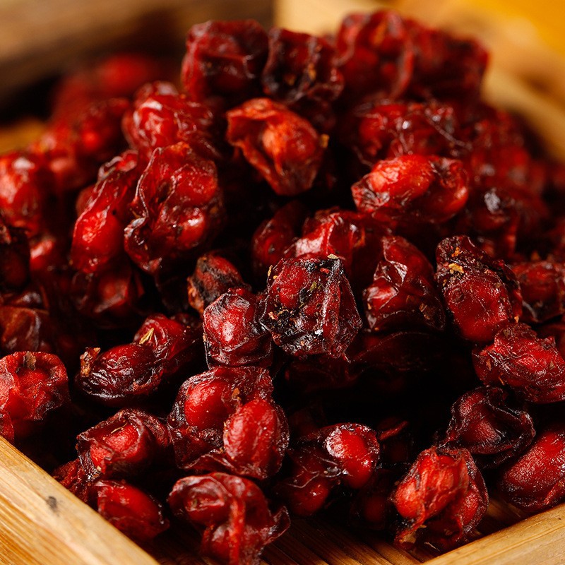 Wholesale Schisandra Chinensis Whole Medicinal Materials Schisandra Chinensis Dried Fruit Changbai Mountain Schisandra Chinensis Powder Freshly Ground Schisandra Chinensis Tea