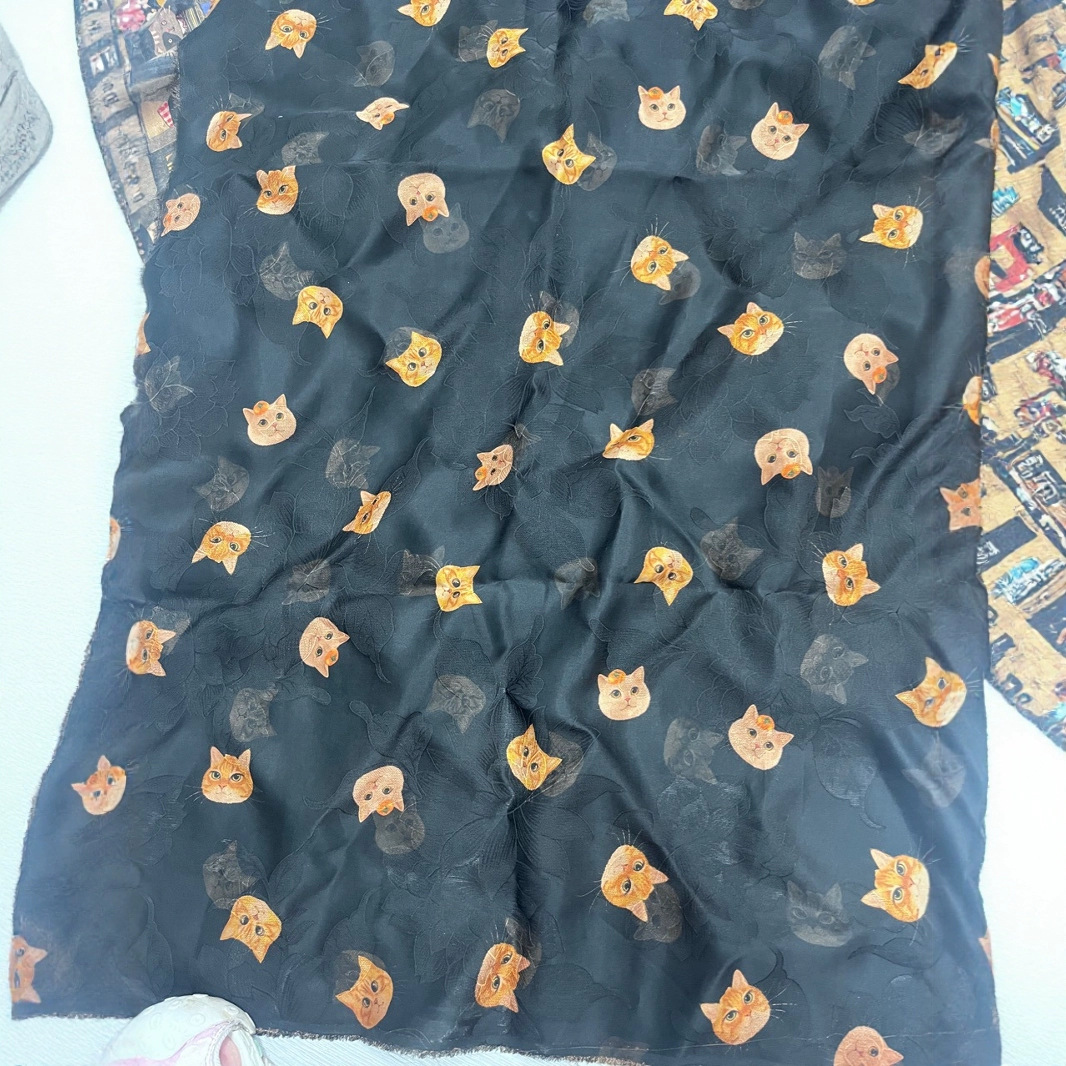 Heavyweight Imitation Fragrant Cloud Yarn Cartoon Cat Print Fabric Chinese Style Cheongsam Dress Children's New Year Outfit Jacquard Fabric