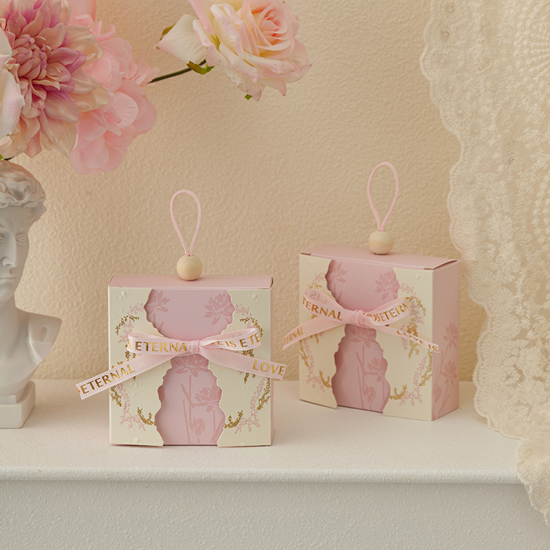 2024 new portable wedding wedding candy box hand gift return gift packaging box table candy candy candy bag