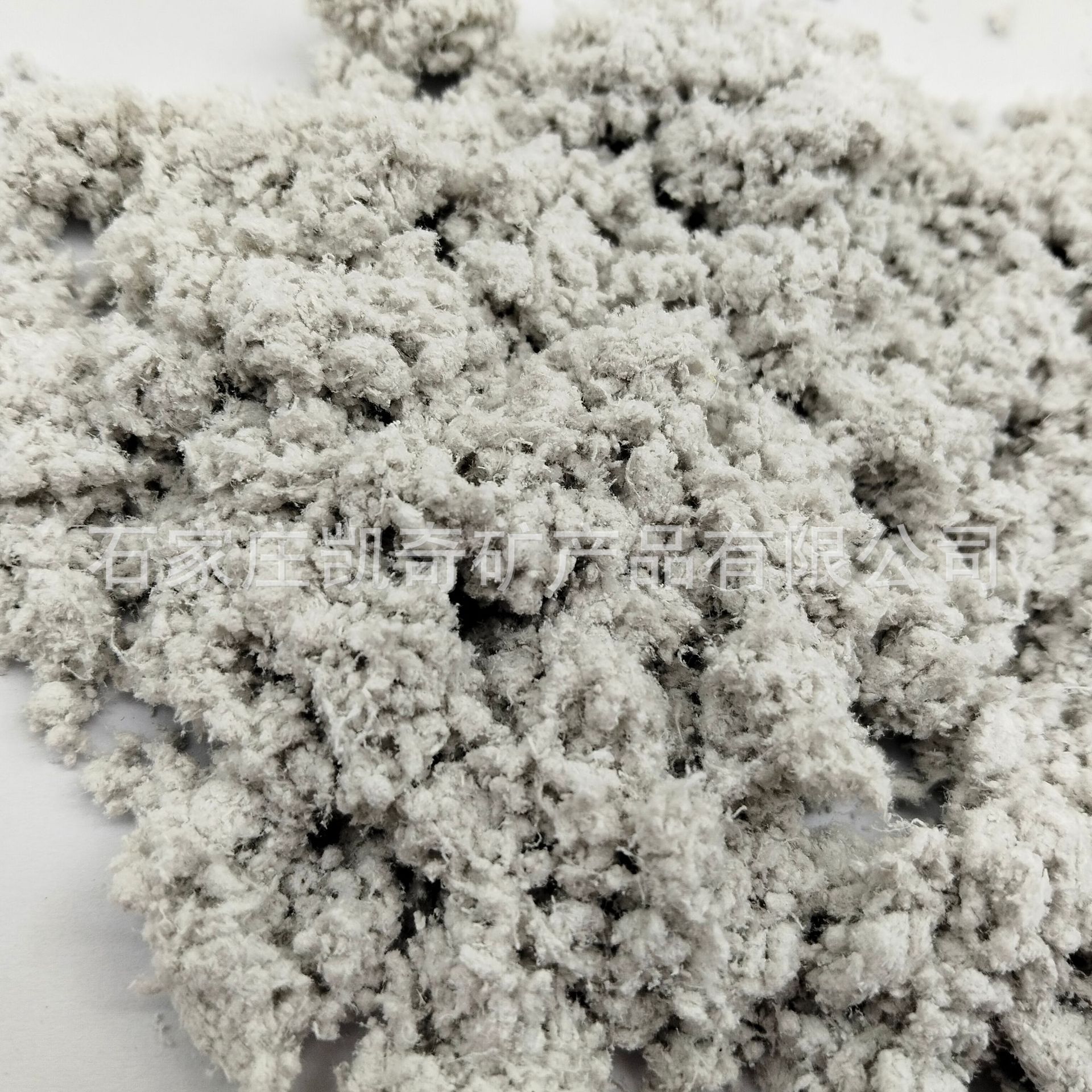 Asbestos Manufacturers Use Mineral-Modified Fibers for Thermal Insulation, Heat Insulation, Flame Retardant, Sound Insulation and Noise Reduction Brake Pads